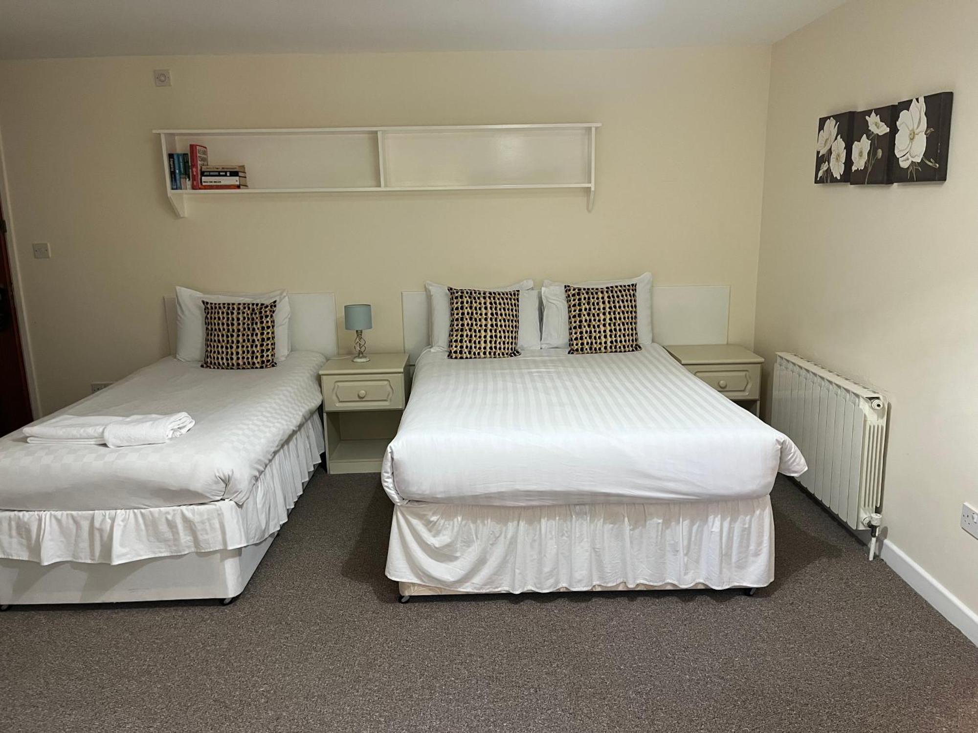 The Prince Of Wales Hotel St Ouen's Exteriör bild