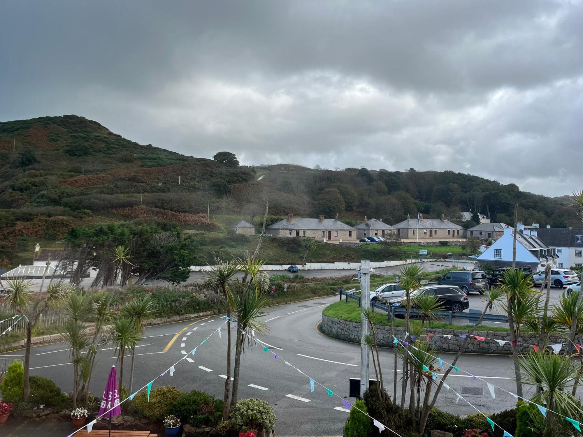 The Prince Of Wales Hotel St Ouen's Exteriör bild