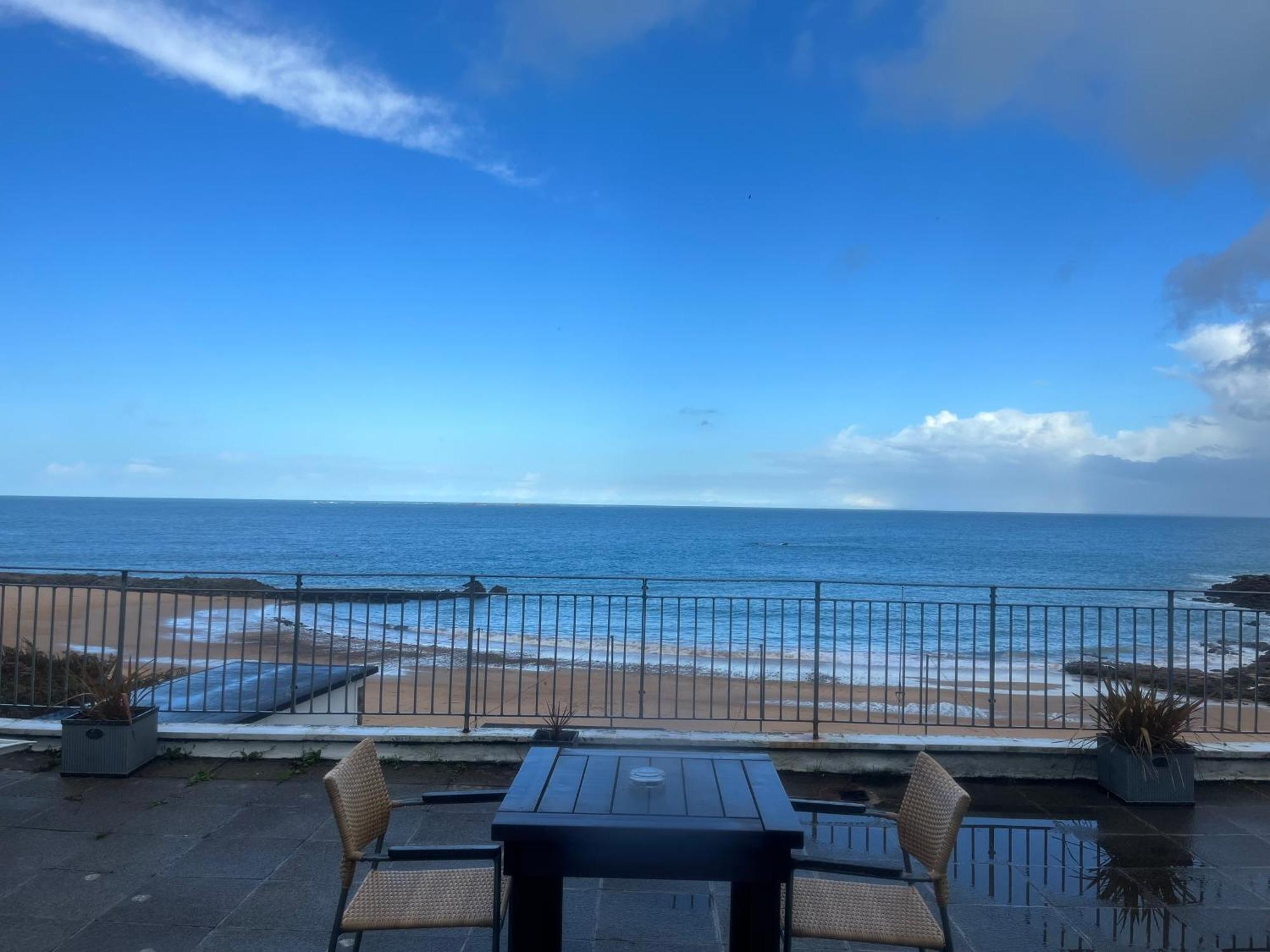 The Prince Of Wales Hotel St Ouen's Exteriör bild