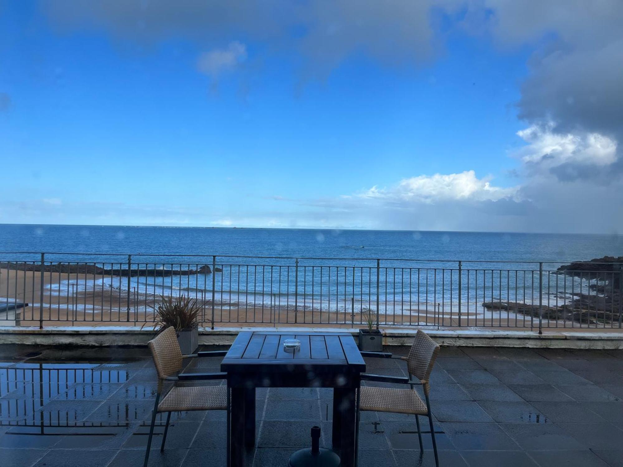 The Prince Of Wales Hotel St Ouen's Exteriör bild